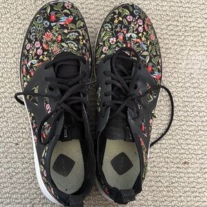 Floral Black Sneakers